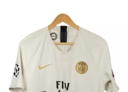 雷竞技下载-关于克里夫兰骑士迎欧冠关键赛；赛前完成体检；更衣室稳定；高层口径保持一致的信息-雷竞技下载