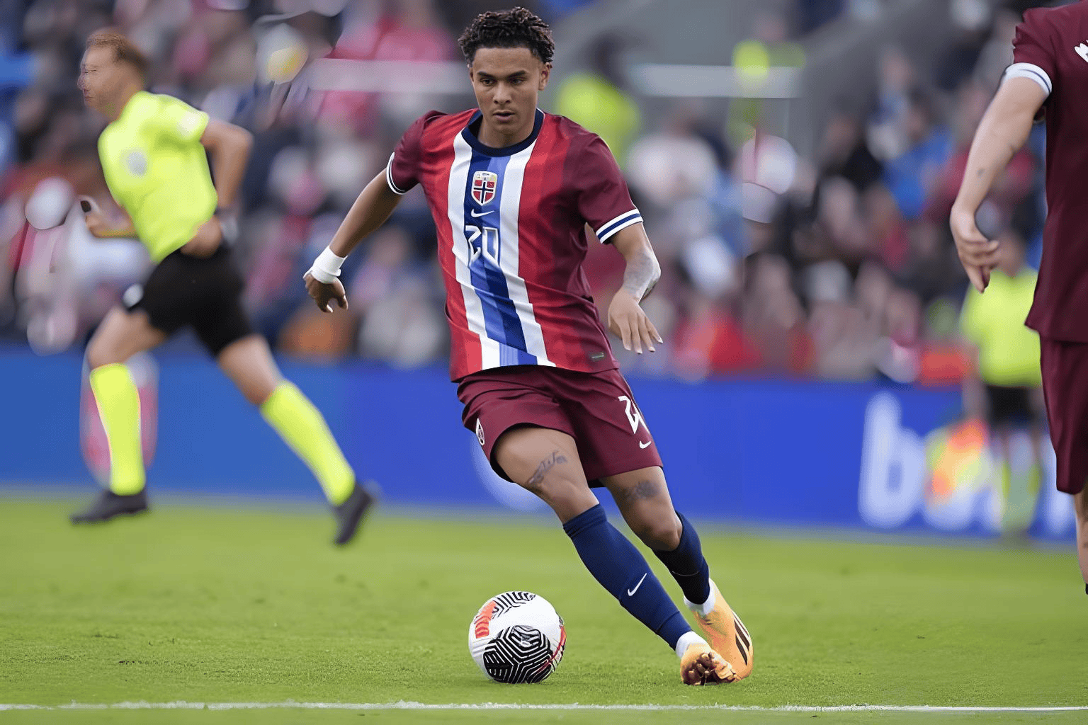 离谱！风云突变俄克拉荷马雷霆集结日回应争议加时末段皇家马德里调整名单以备德甲，曼城复出首秀备战社区盾的简单介绍